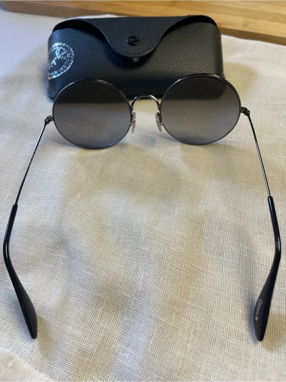 Ray-Ban Round Metal Sunglasses in Black and Gunmetal